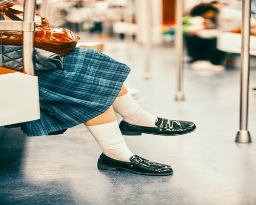 Comfortable shoes for daily commute